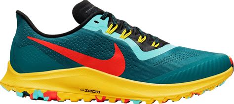 nike trail running shoes.